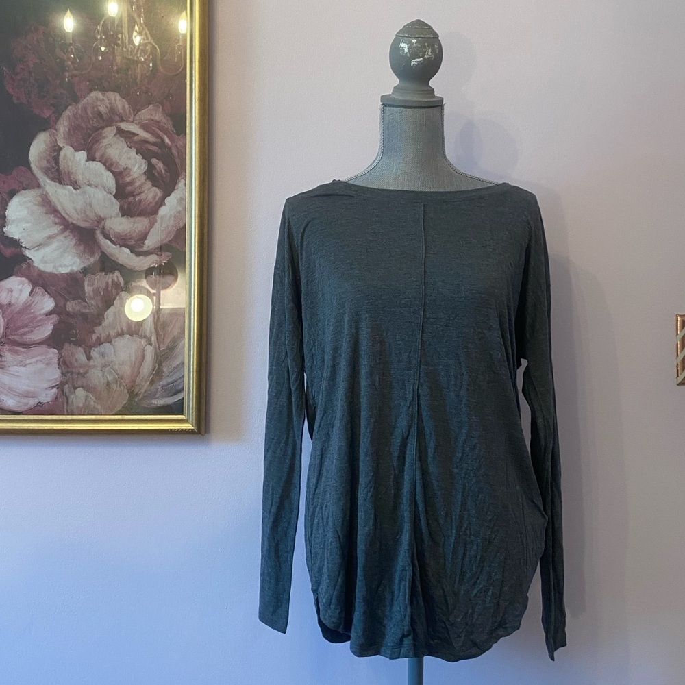 Gap long sleeve shirt